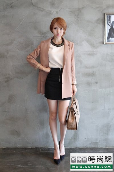 韩系西装外套+短裙 气质优雅OL范儿